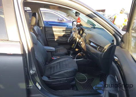 2020 Mitsubishi Outlander Se 2.4 from USA, damaged, VIN JA4AD3A37LZ005130